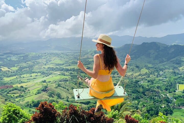 Montaña Redonda Punta Cana – vista panorámica desde las colinas en auto