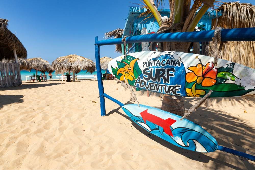 Playa Macao Punta Cana – playa salvaje con olas para surf cerca de Punta Cana